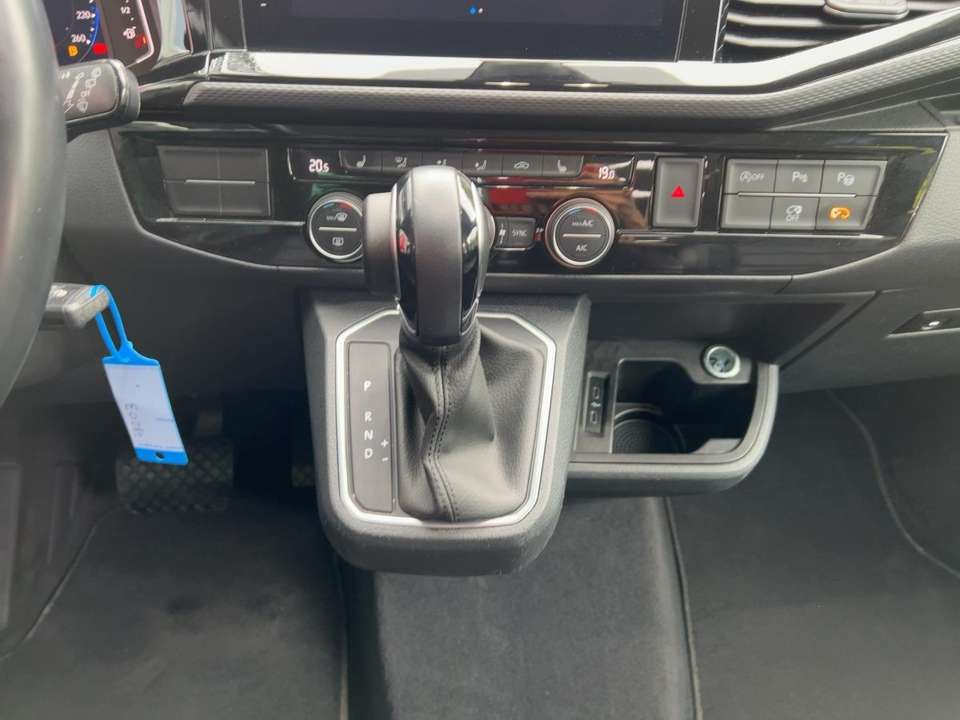 Volkswagen T6.1 Multivan - Imagem 10