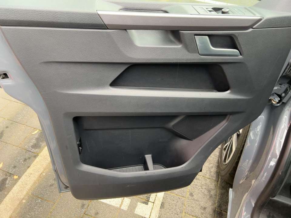 Volkswagen T6.1 Multivan - Imagem 14
