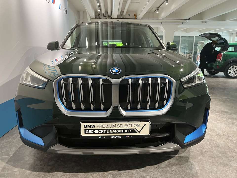 BMW iX1 - Imagem 6