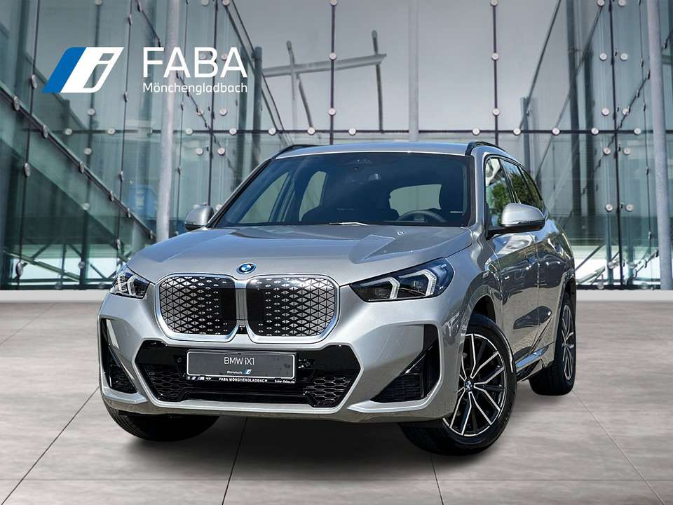 BMW iX1 - Imagem 1