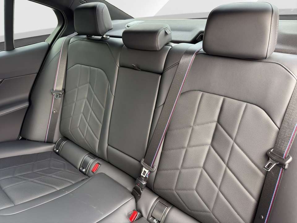 BMW 520 - Imagem 13