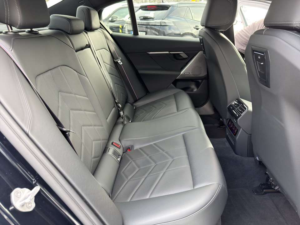 BMW 520 - Imagem 14