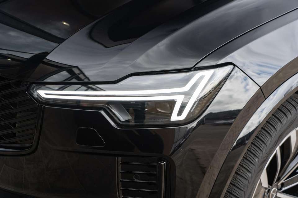 Volvo XC90 - Imagem 4