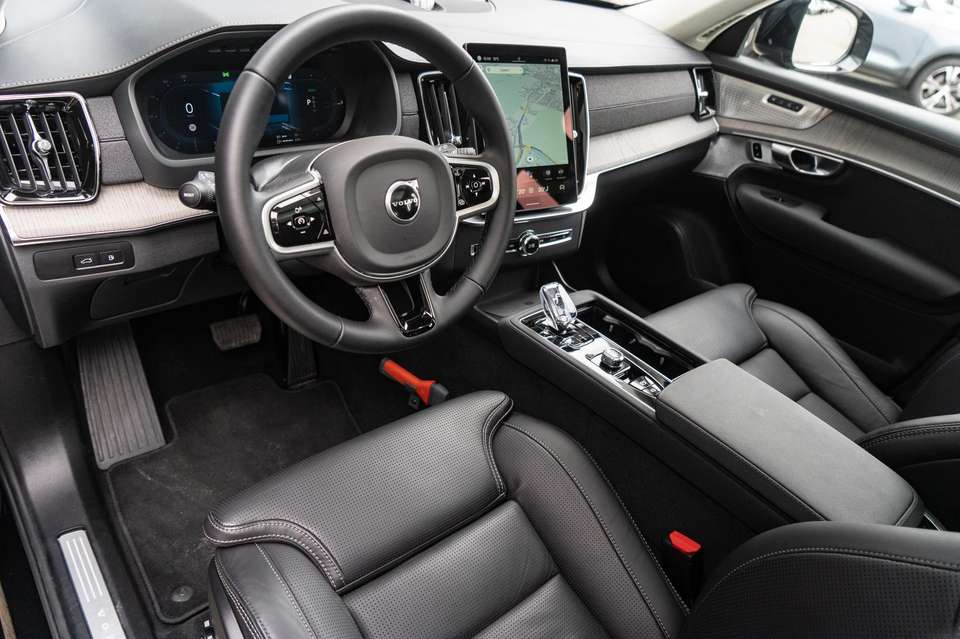 Volvo XC90 - Imagem 12