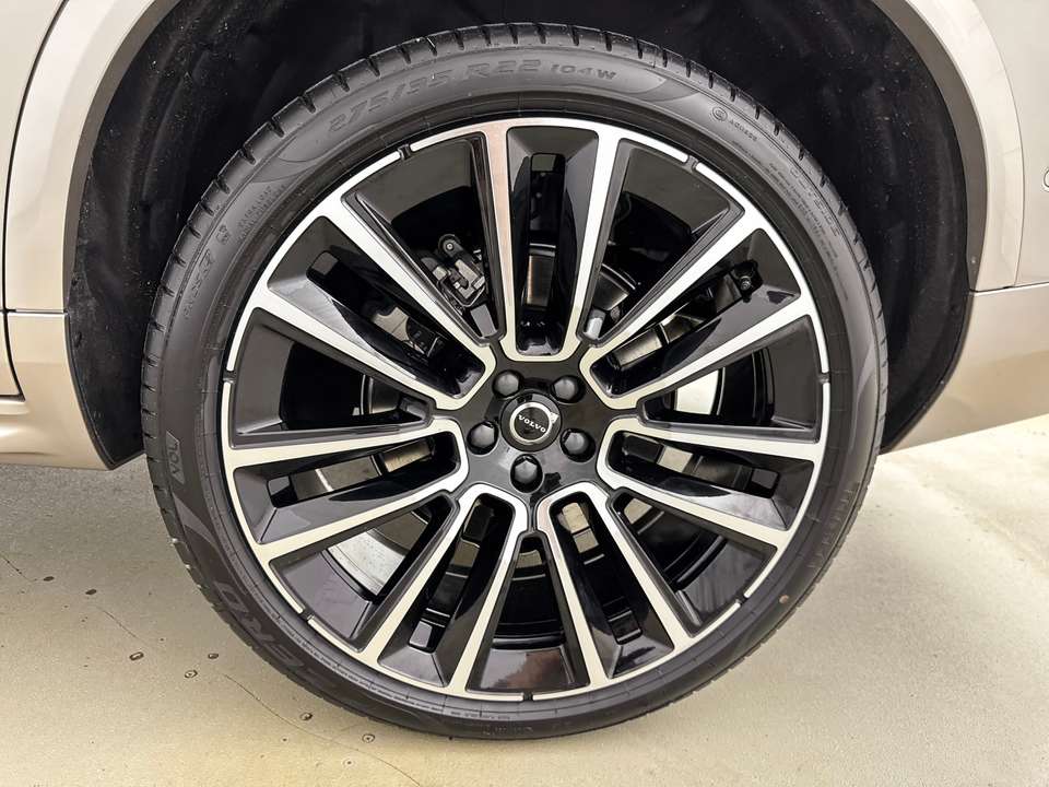 Volvo XC90 - Imagem 9