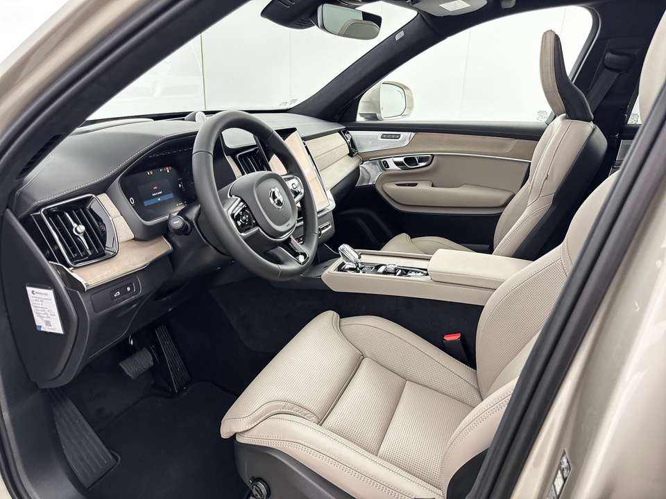 Volvo XC90 - Imagem 10