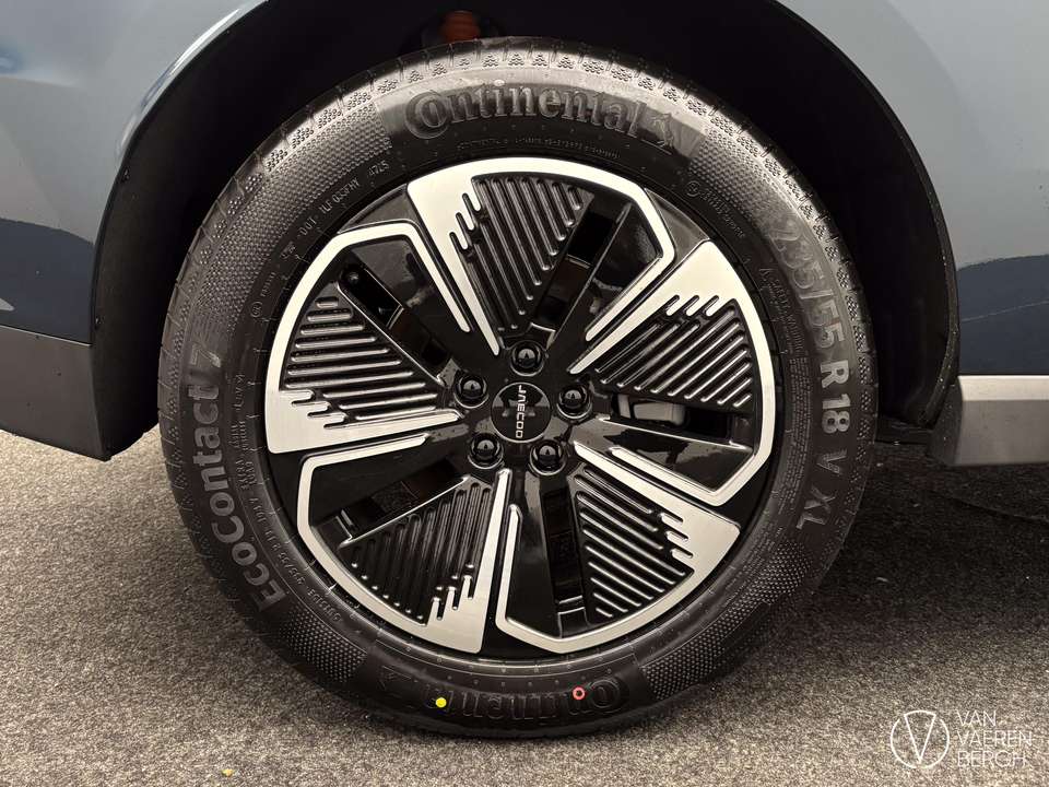 Car picture 9