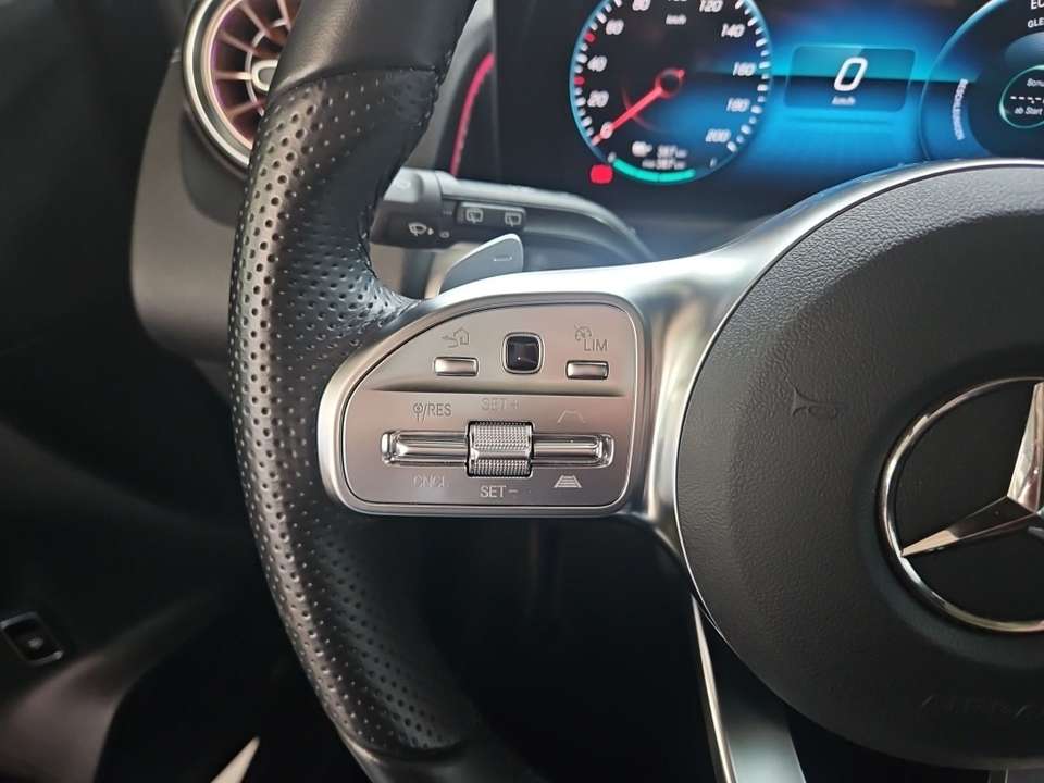 Mercedes-Benz EQB 250 - Imagem 15