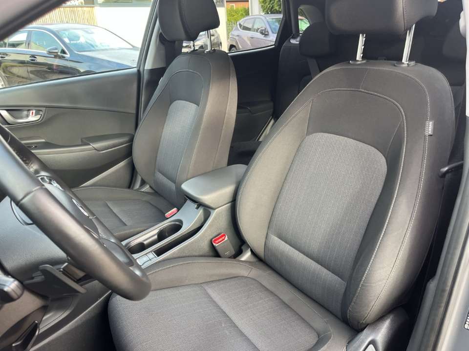 Car picture 10