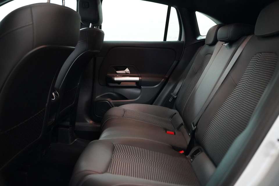 Mercedes-Benz GLA 250 - Imagem 15