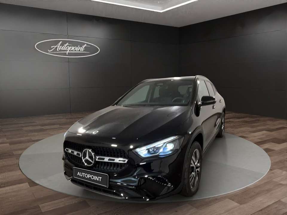 Mercedes-Benz GLA 200 - Imagem 1