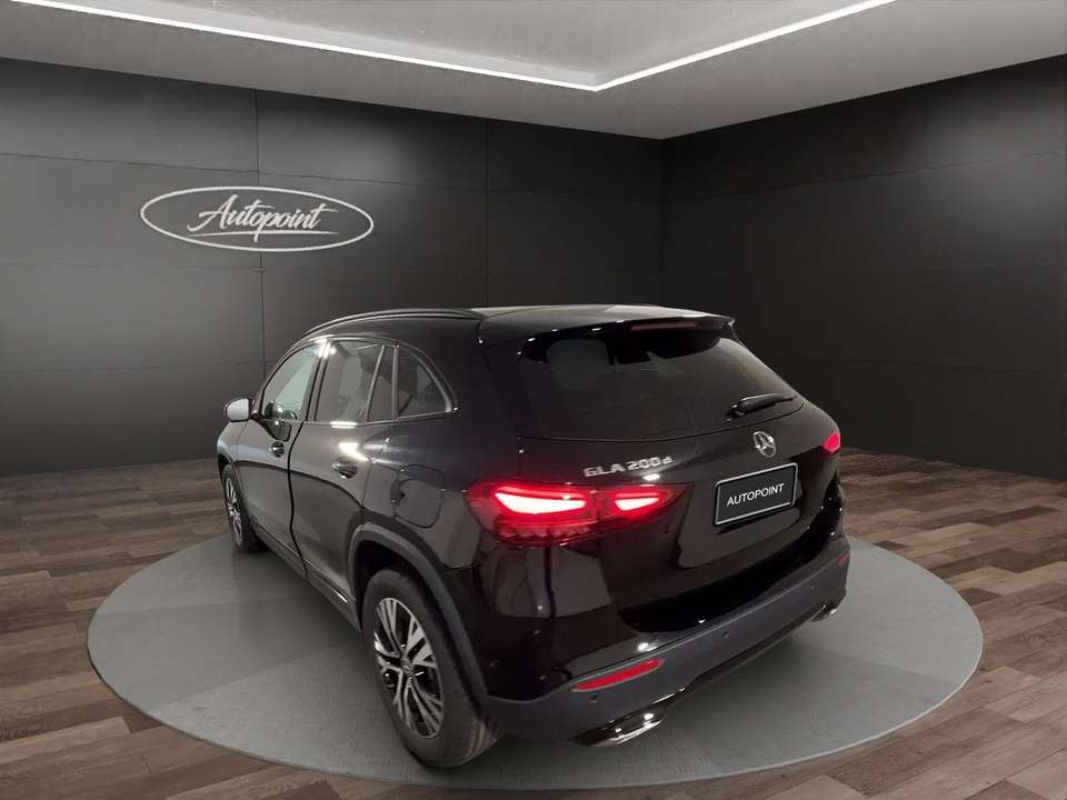 Mercedes-Benz GLA 200 - Imagem 5