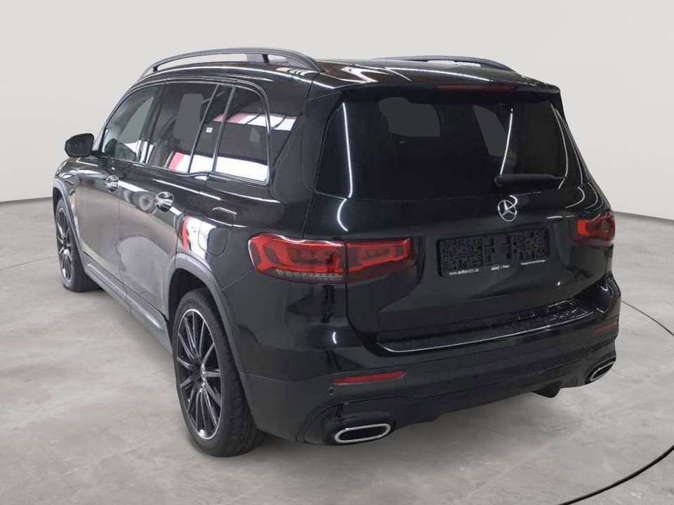 Mercedes-Benz GLB 220 - Imagem 2