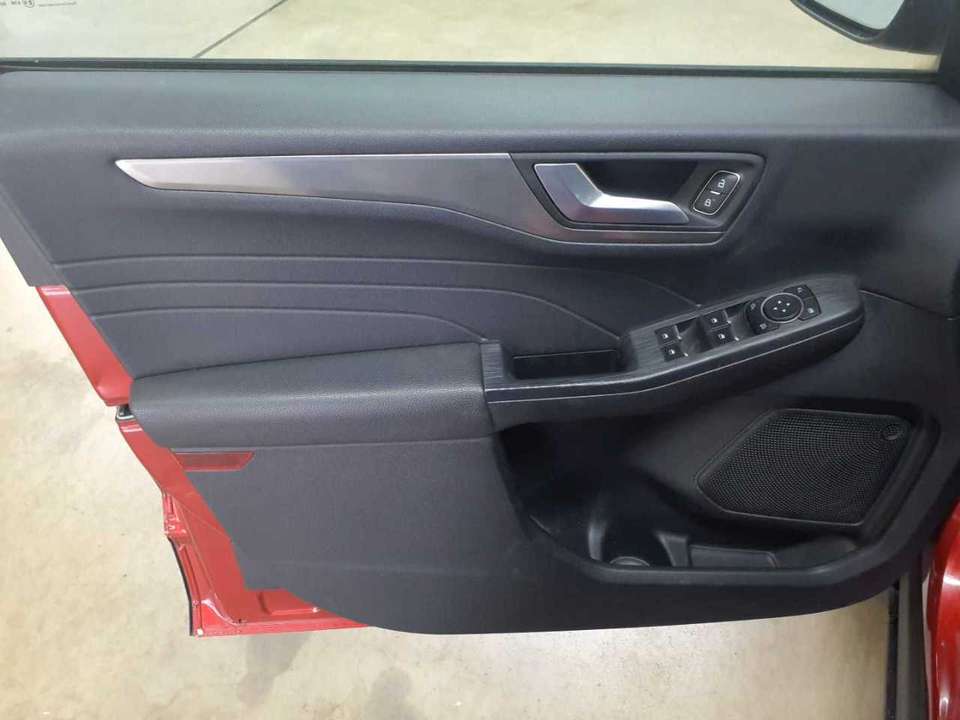 Ford Kuga - Imagem 4