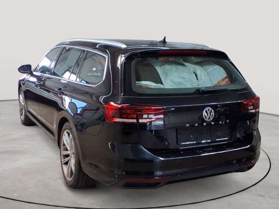 Volkswagen Passat - Imagem 2