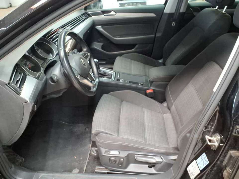 Volkswagen Passat - Imagem 3