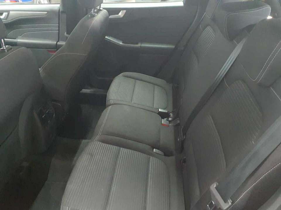 Ford Kuga - Imagem 7