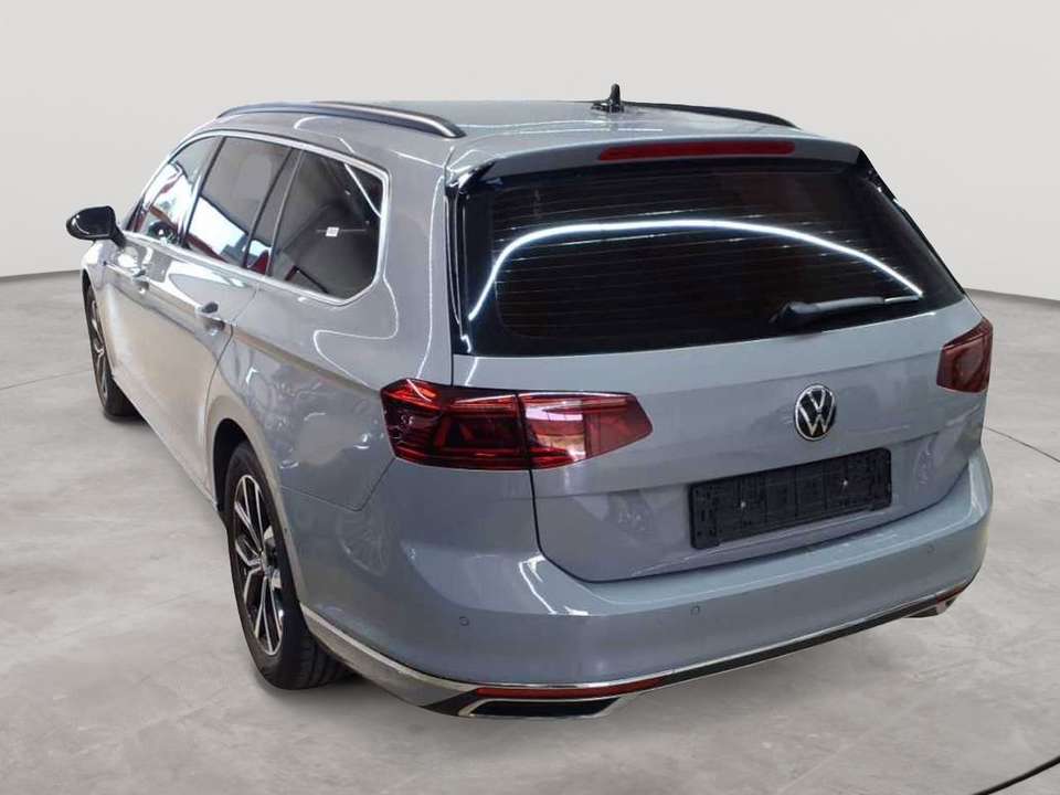 Volkswagen Passat - Imagem 2