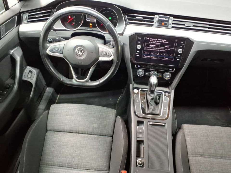 Volkswagen Passat - Imagem 5