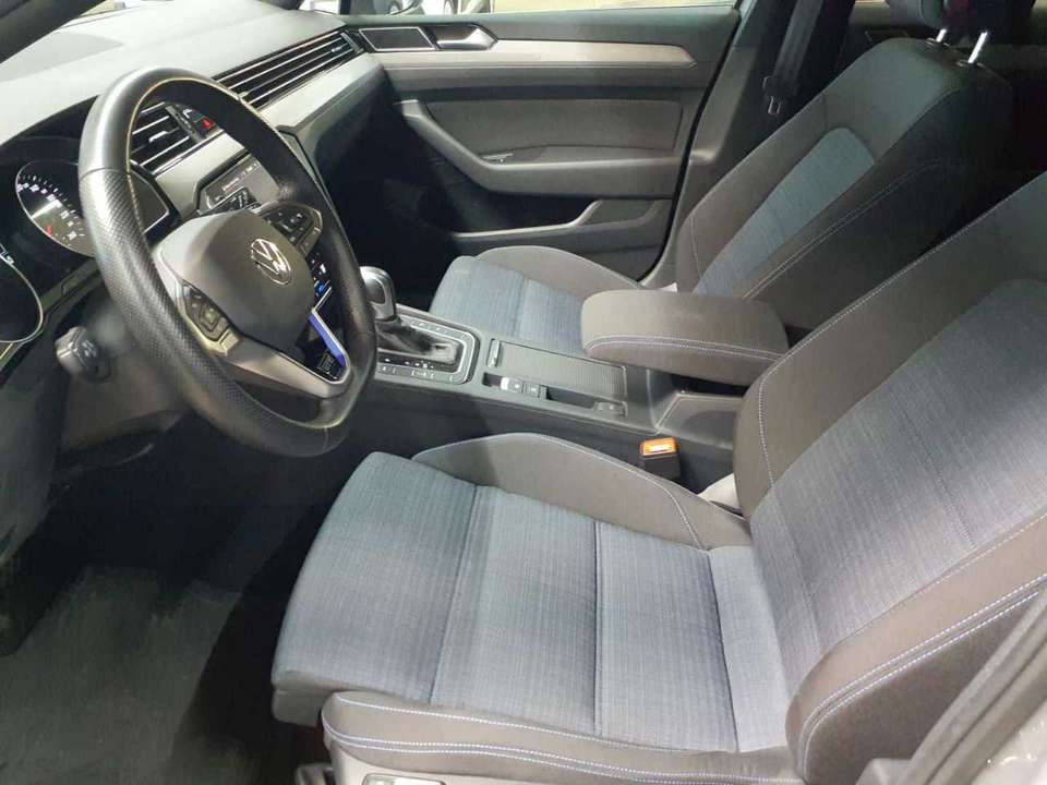 Volkswagen Passat - Imagem 3