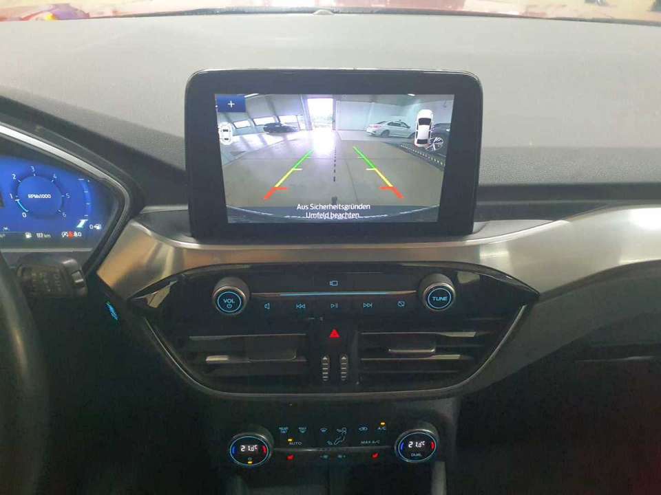 Ford Kuga - Imagem 13