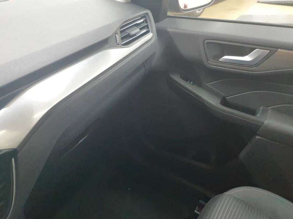 Ford Kuga - Imagem 15
