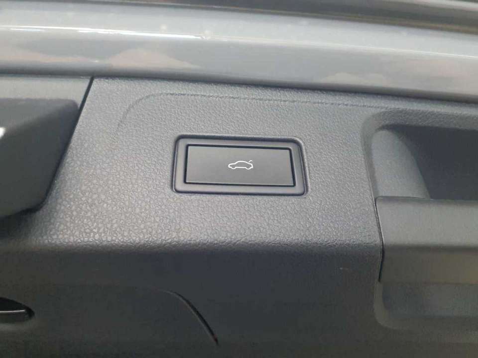 Volkswagen Passat - Imagem 10