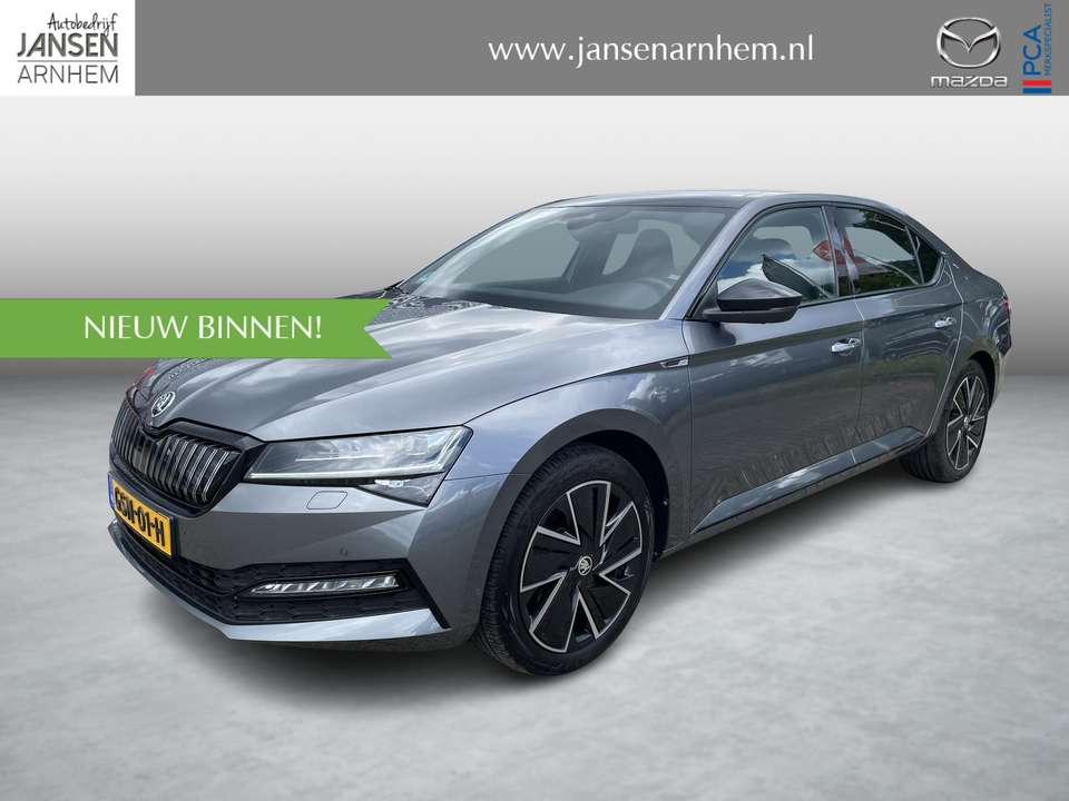 Skoda Superb - Imagem 1