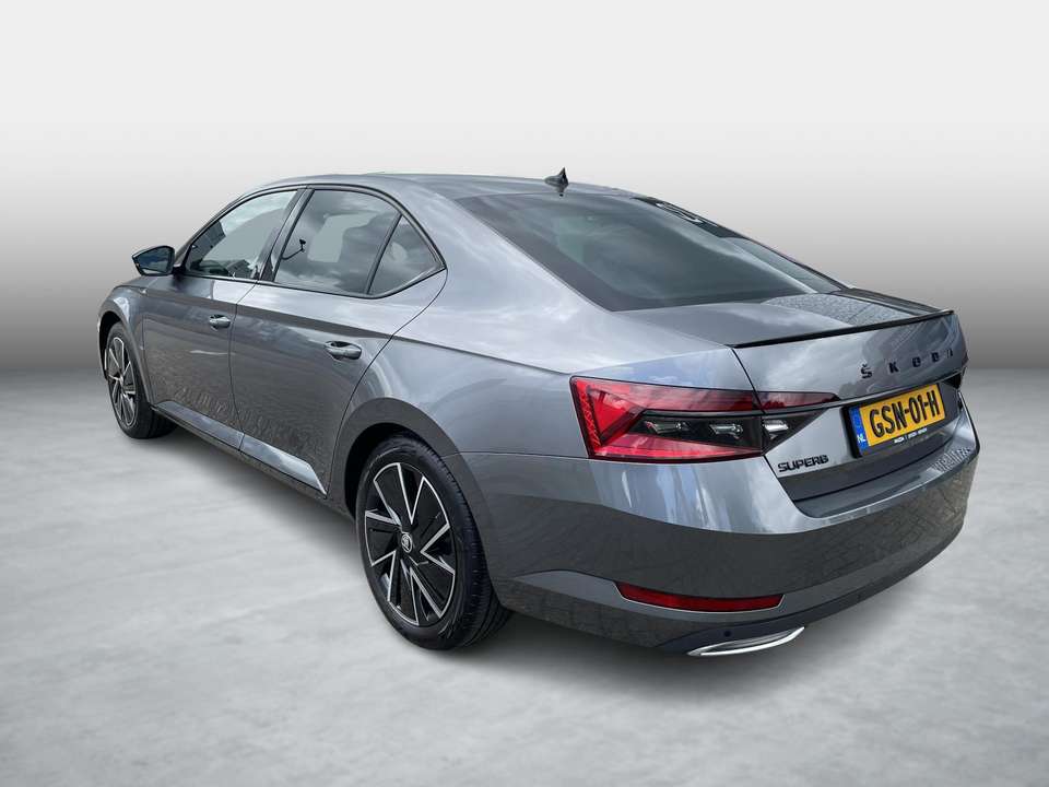 Skoda Superb - Imagem 3