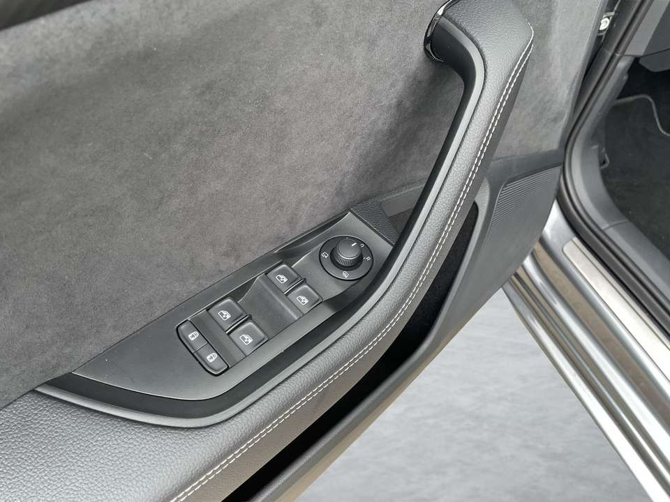 Skoda Superb - Imagem 10