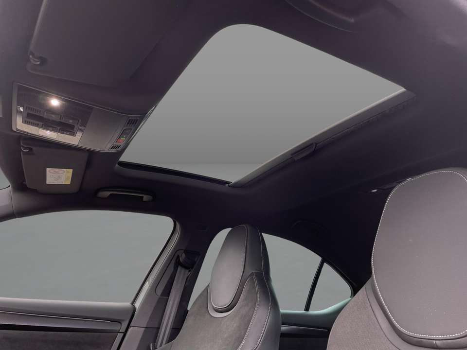 Skoda Superb - Imagem 13