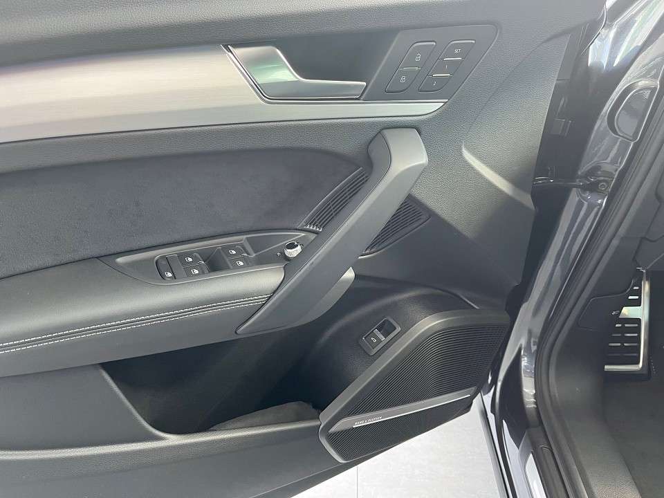 Audi SQ5 - Imagem 12