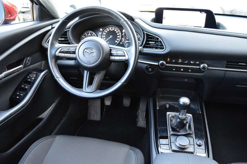 Mazda CX-30 - Imagem 11