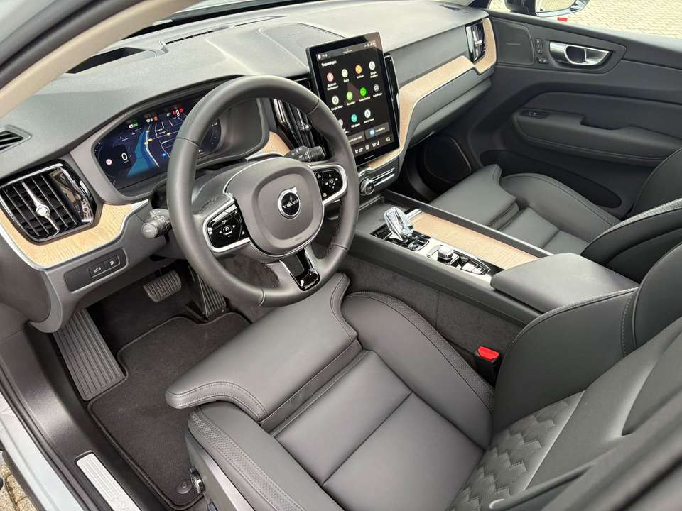 Volvo XC60 - Imagem 5