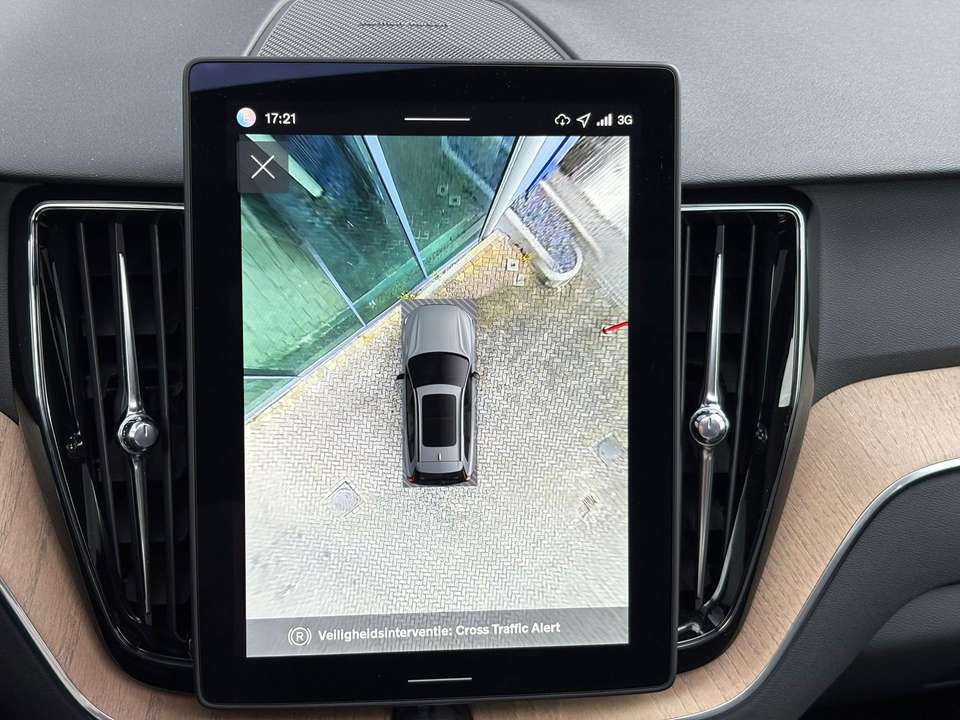 Volvo XC60 - Imagem 9