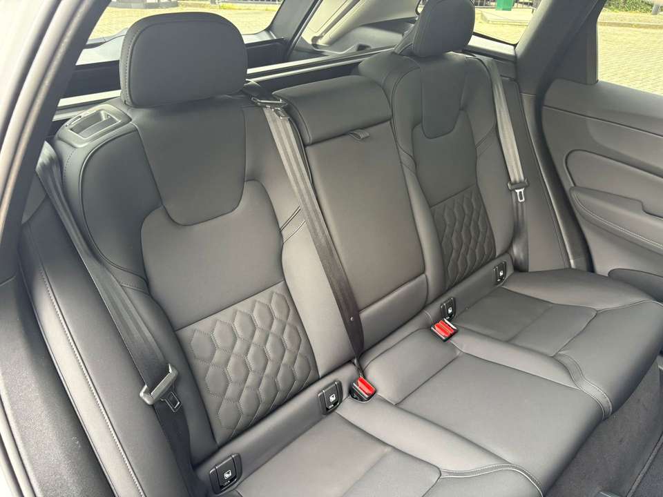 Volvo XC60 - Imagem 14