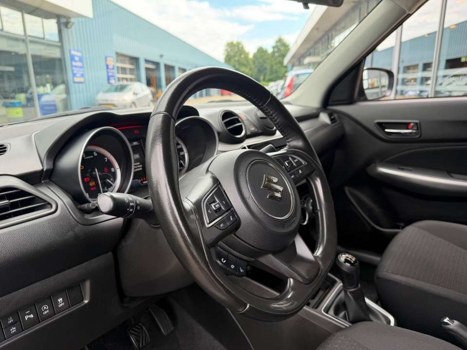 Suzuki Swift - Imagem 7
