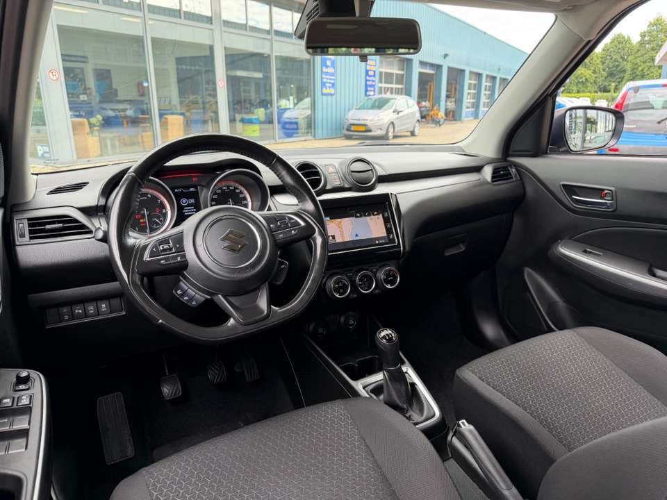 Suzuki Swift - Imagem 8