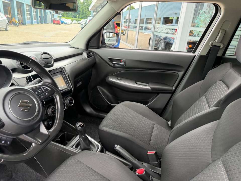 Suzuki Swift - Imagem 9