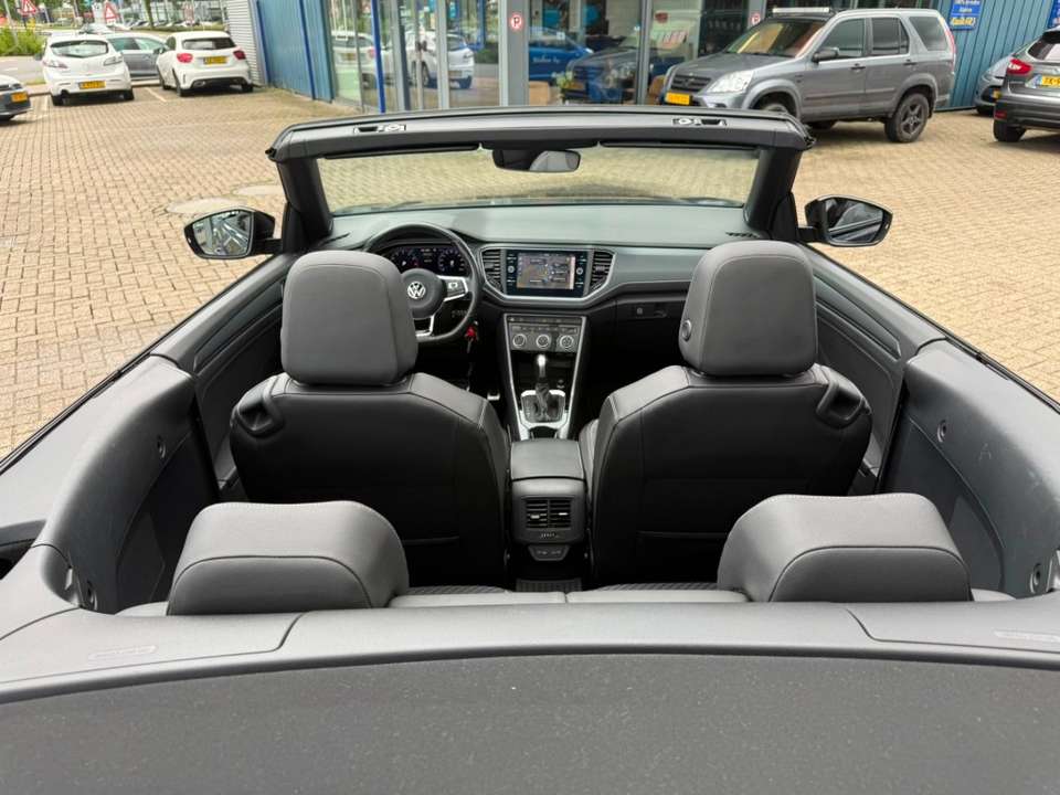 Volkswagen T-Roc - Imagem 12