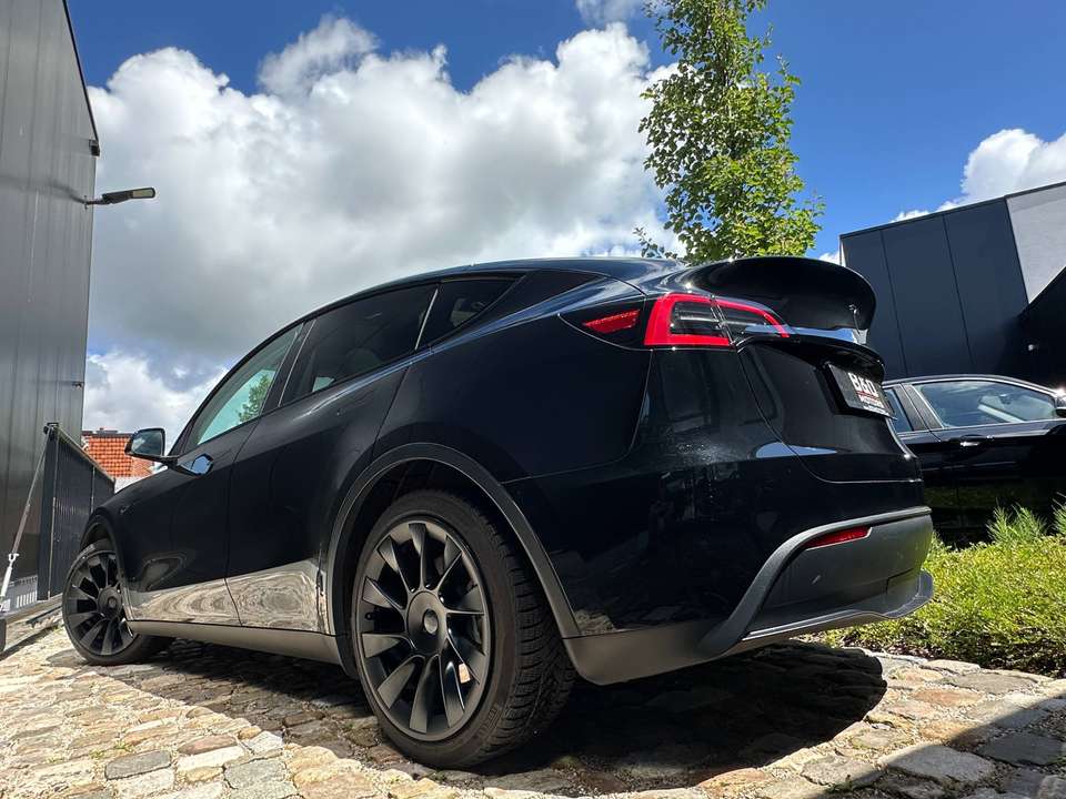 Tesla Model Y - Imagem 3