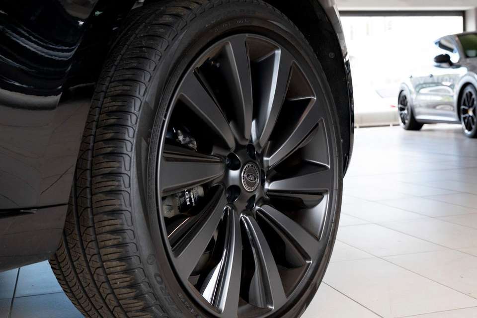 Land Rover Range Rover - Imagem 9