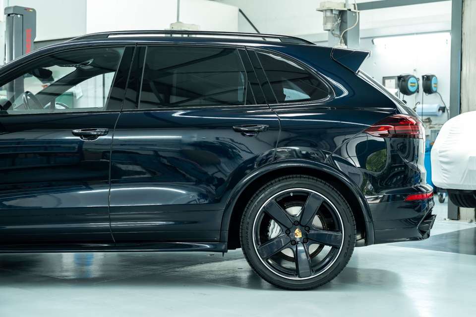 Porsche Cayenne - Imagem 12