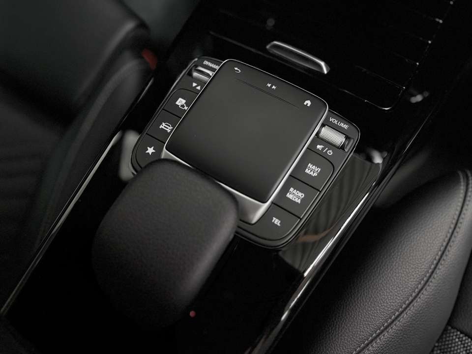 Mercedes-Benz A 180 - Imagem 14