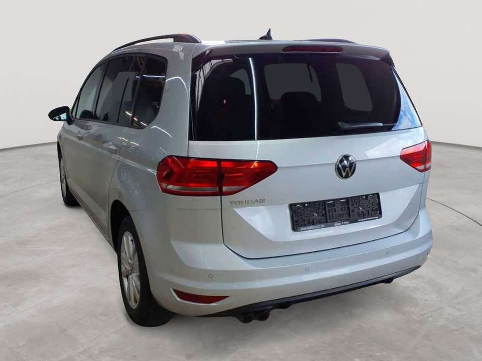 Volkswagen Touran - Imagem 2