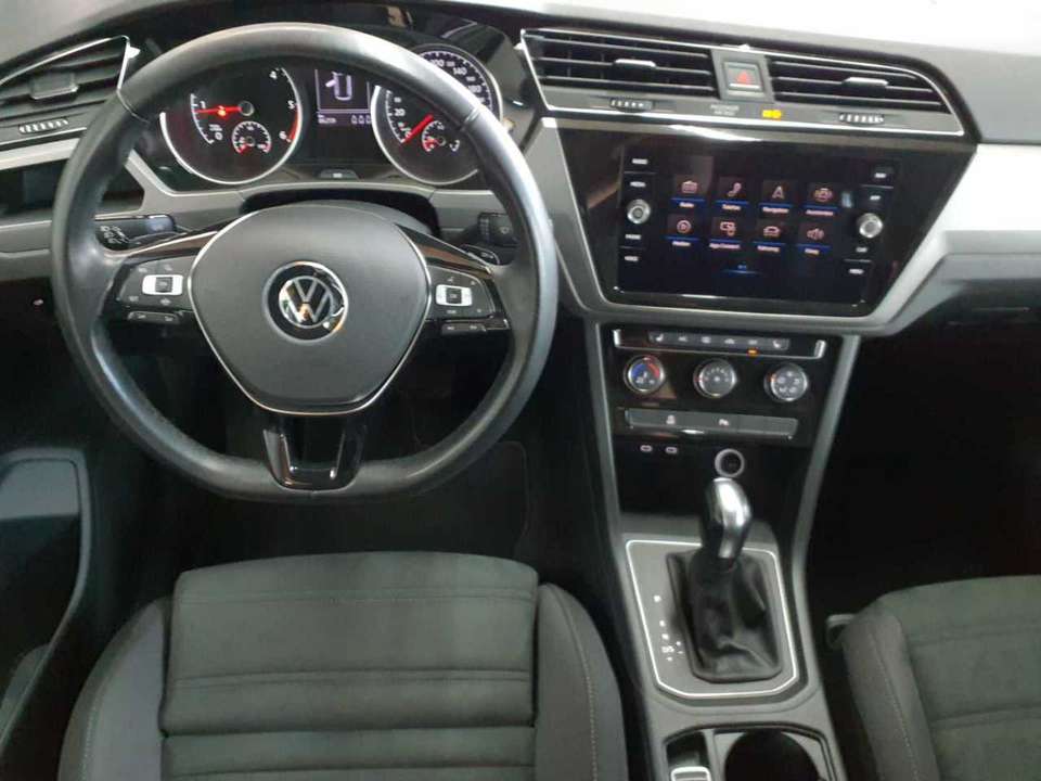 Volkswagen Touran - Imagem 5