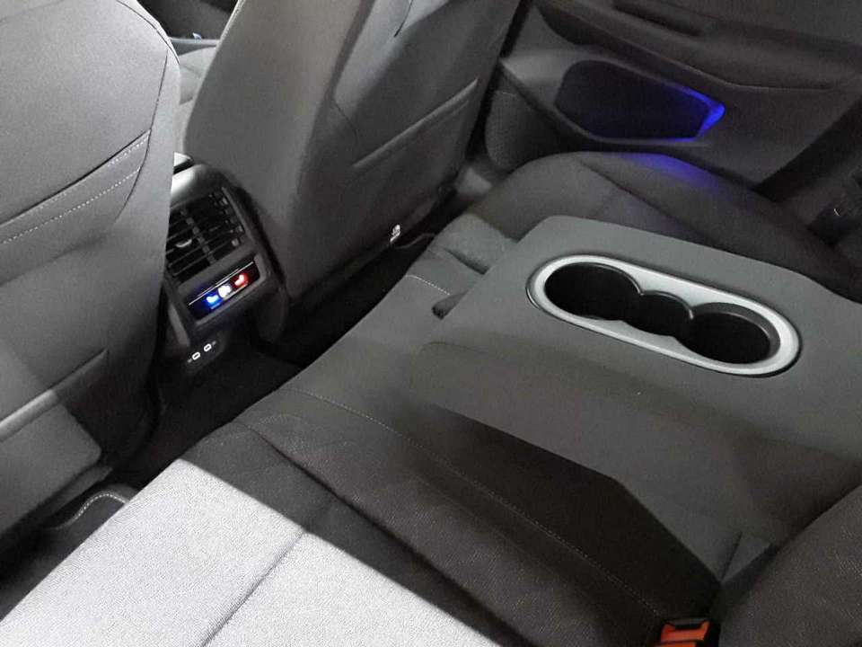 Volkswagen Golf - Imagem 8