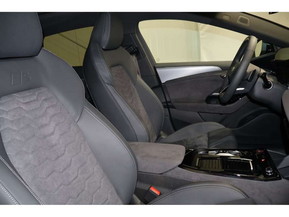 Audi S6 e-tron - Imagem 7