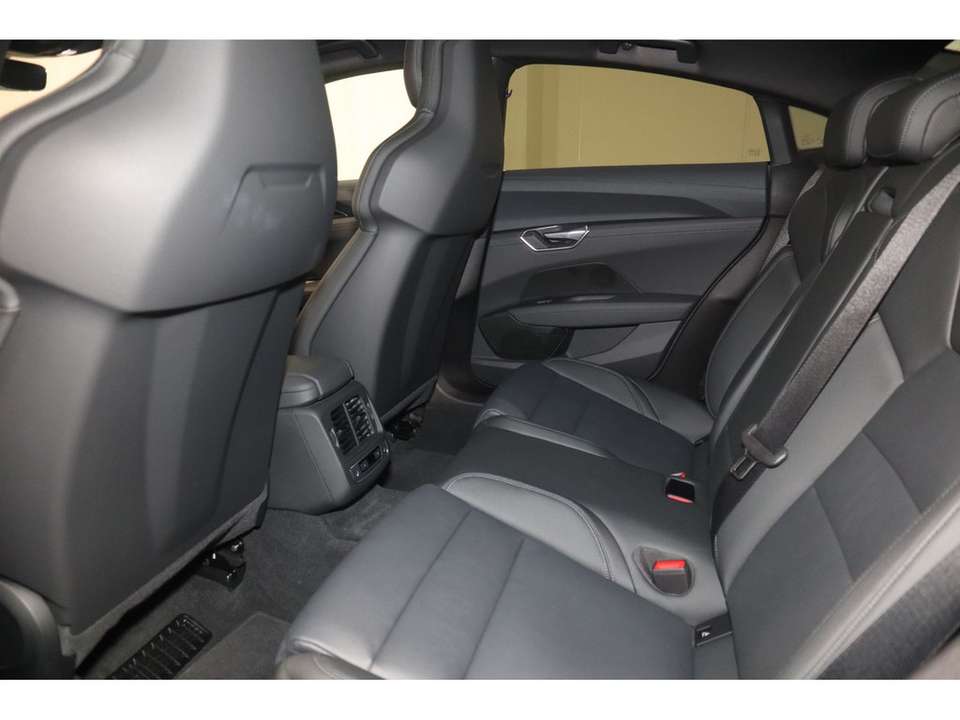 Audi e-tron GT - Imagem 12