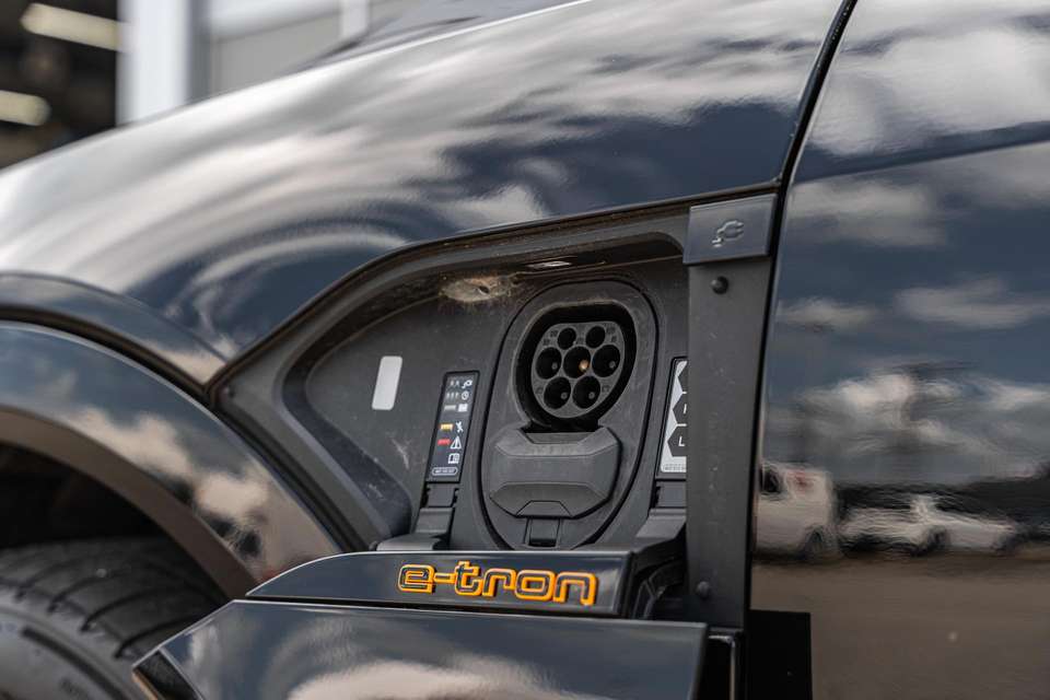 Audi e-tron - Imagem 14